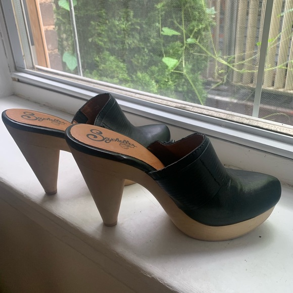 Seychelles Platform Leather Heels - Picture 3 of 4